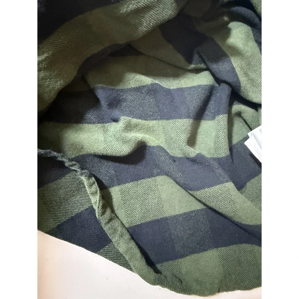 Oakley Terraformic Long Sleeve Button Green Black Plaid Flannel Embroidered XL